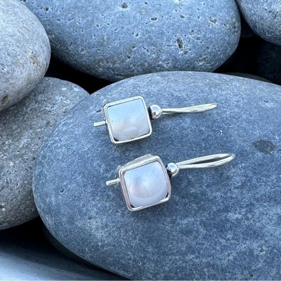 Sundance Pearl EARRINGS sterling Silver freshwater birthstone gemstone gift gem - Picture 5 of 7